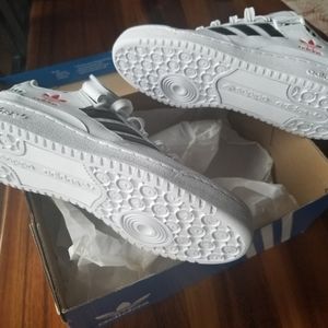 Adidas forum